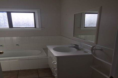 Photo of property in 24 Ravenna Street, Avonhead, Christchurch, 8042