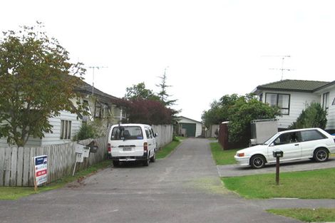 Photo of property in 45 Hassan Drive, Massey, Auckland, 0614