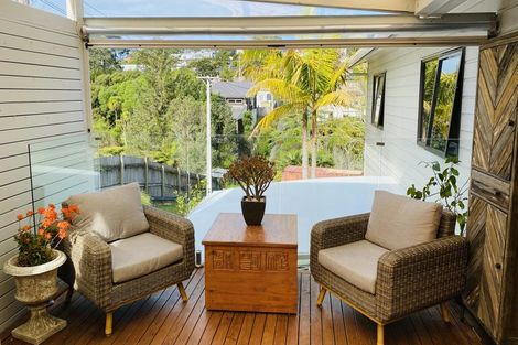Photo of property in 1/690 Beach Road, Browns Bay, Auckland, 0630