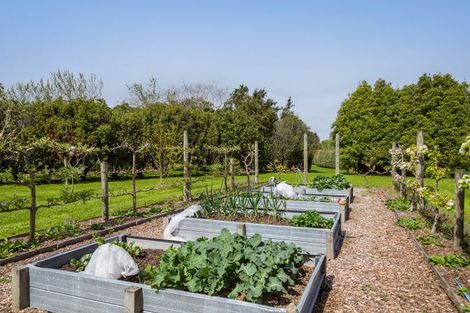 Photo of property in 1832 State Highway 2, Tauwharenikau, Greytown, 5794