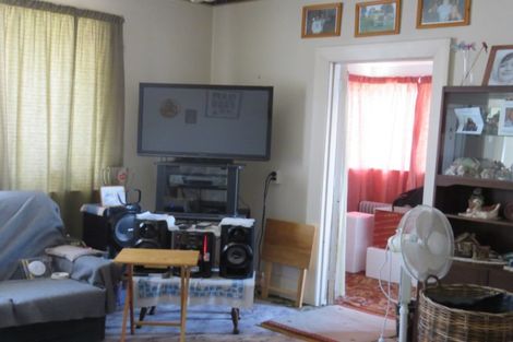 Photo of property in 22 Cox Street, Ashburton, 7700