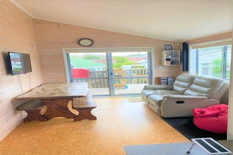 Photo of property in 7 Bardia Street, Belmont, Auckland, 0622