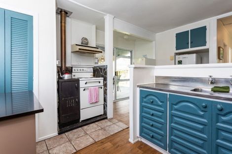 Photo of property in 307 Hetherington Road, Whangamata, 3620