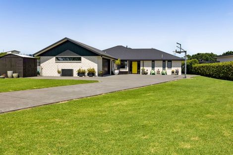 Photo of property in 6 Aytoun Street, Opunake, 4616