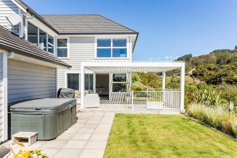Photo of property in 187 Navigation Drive, Whitby, Porirua, 5024