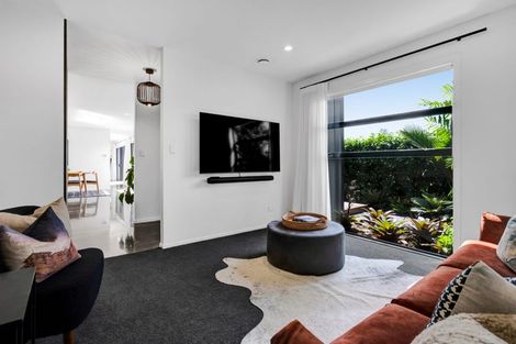 Photo of property in 8 Orite Drive, Welbourn, New Plymouth, 4310