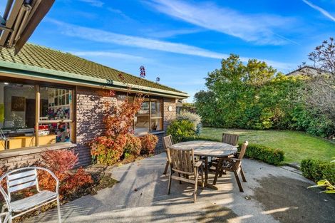 Photo of property in 8 Addison Place, Halswell, Christchurch, 8025