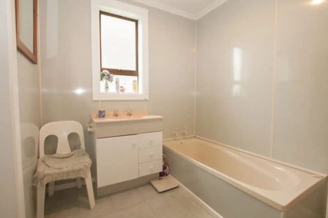 Photo of property in 3 Raymond Street, Bluff, 9814