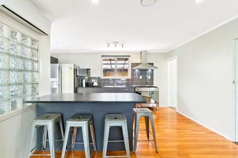 Photo of property in 48 Jillian Drive, Ranui, Auckland, 0612