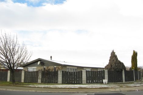 Photo of property in 24 Boundary Road, Alexandra, 9320