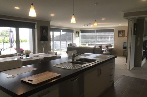 Photo of property in 14 Portobello Way, Huntington, Hamilton, 3210