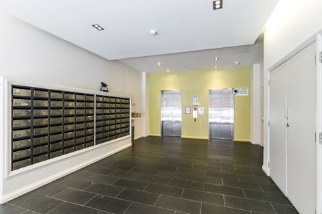 Photo of property in Monvie Apartments, 504/15 Holland Street, Te Aro, Wellington, 6011