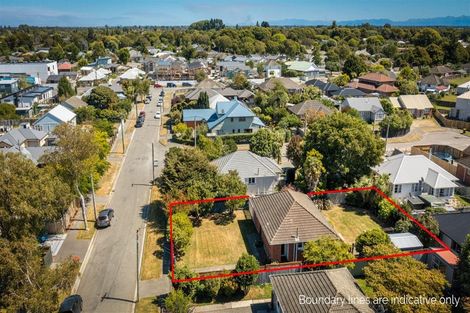 Photo of property in 11 Evatt Street, Bryndwr, Christchurch, 8053