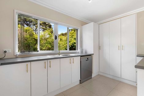 Photo of property in 3 Laingrange Place, Laingholm, Auckland, 0604