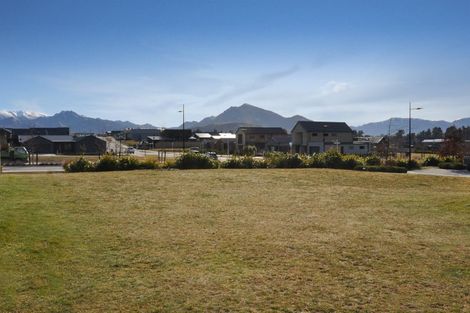 Photo of property in 3 Mount Prospect Lane, Wanaka, 9305