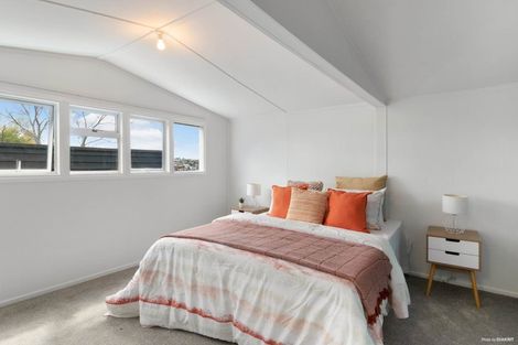 Photo of property in 1/111 Arran Road, Browns Bay, Auckland, 0630