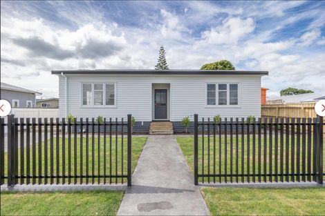 Photo of property in 27 Reeve Street, Levin, 5510