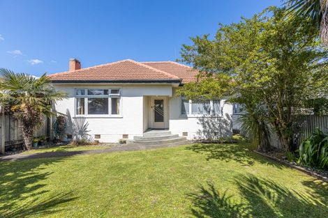 Photo of property in 168 Park Road, West End, Palmerston North, 4410