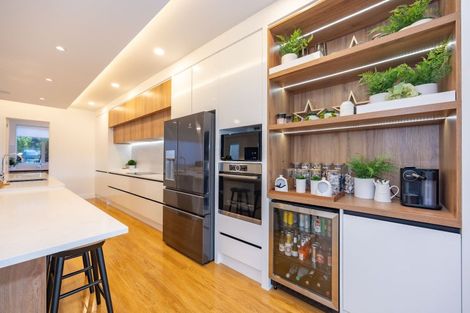 Photo of property in 32 Celestial Crescent, Orewa, 0931