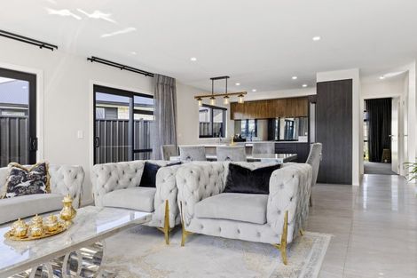 Photo of property in 32 Tawhai Crescent, Wharewaka, Taupo, 3330