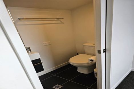 Photo of property in 9/24 Princess Terrace, Newtown, Wellington, 6021