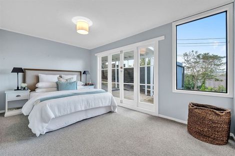 Photo of property in 67 Verran Road, Birkenhead, Auckland, 0626