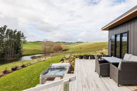 Photo of property in 57 Beechwood Road, Feilding, 4779