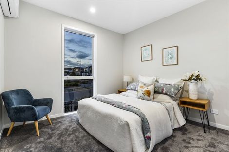 Photo of property in 48 Longshore Drive, Long Bay, Auckland, 0630