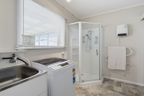 Photo of property in 15 Caxton Street, Onekawa, Napier, 4110