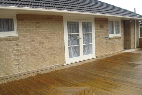 Photo of property in 43 Blease Street, New Lynn, Auckland, 0600