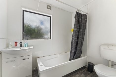 Photo of property in 1 Millar Street, Terrace End, Palmerston North, 4410