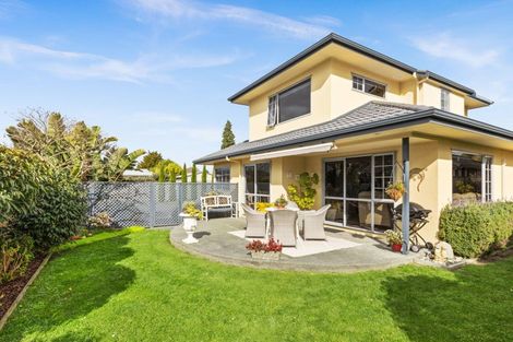 Photo of property in 50d Puketapu Road, Taradale, Napier, 4112