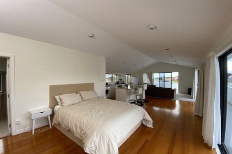 Photo of property in 4 Waller Avenue, Bucklands Beach, Auckland, 2012