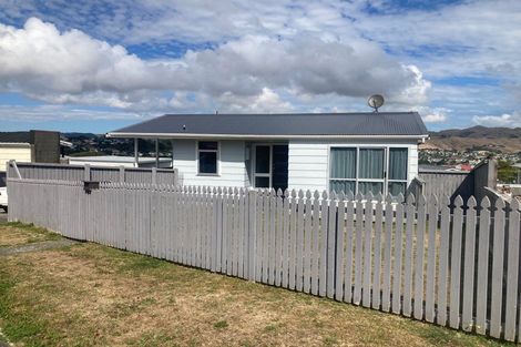 Photo of property in 8 Yemen Place, Ascot Park, Porirua, 5024