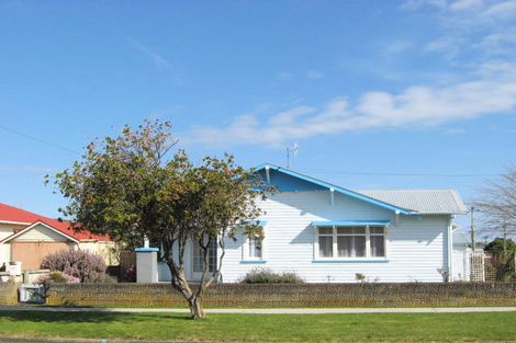 Photo of property in 87 Gonville Avenue, Gonville, Whanganui, 4501