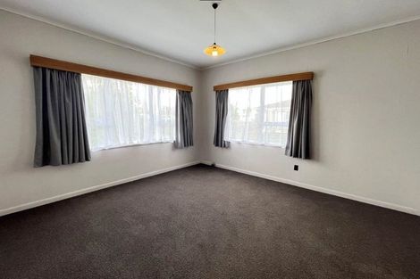 Photo of property in 11 Allen Avenue, Papatoetoe, Auckland, 2025