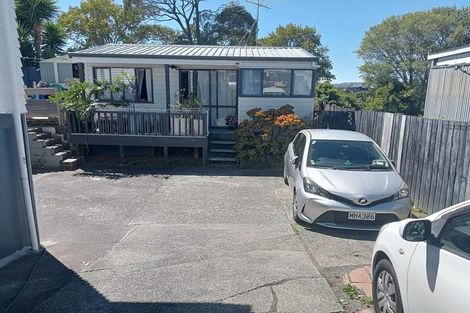 Photo of property in 11 Valencia Place, Manurewa, Auckland, 2102
