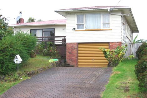 Photo of property in 52 Farquhar Road, Glendene, Auckland, 0602