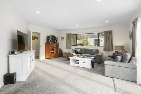 Photo of property in 37 Woodland Avenue, Mosgiel, 9024