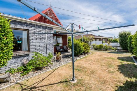 Photo of property in 38 Kapanui Road, Waikanae, 5036