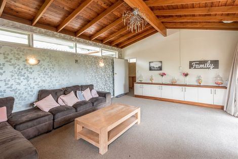 Photo of property in 18a Hillcrest Grove, Hillpark, Auckland, 2102