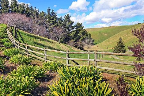 Photo of property in 682 Swamp Road, Puketapu, Napier, 4183