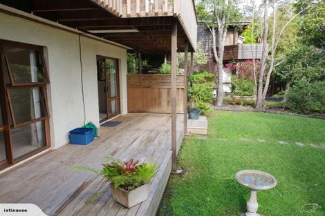 Photo of property in 17 Pluto Place, Beach Haven, Auckland, 0626