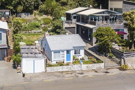 Photo of property in 8 Ocean Parade, Pukerua Bay, 5026