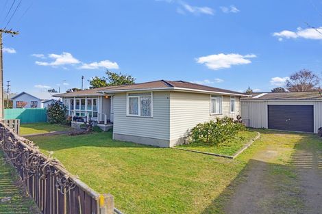 Photo of property in 25 Mcgreevy Street, Waipawa, 4210