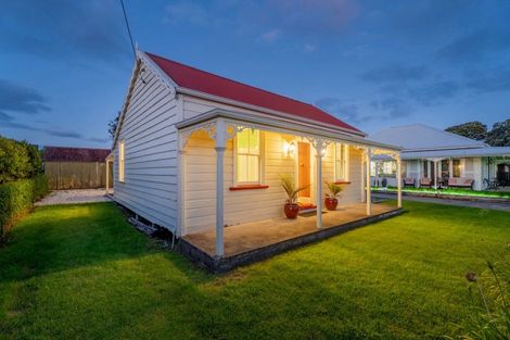Photo of property in 3 Owen Street, Whitianga, 3510