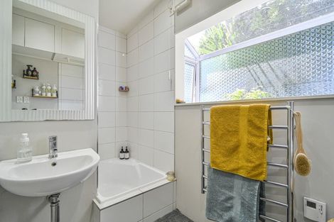 Photo of property in 104b Davis Street, Saint Leonards, Hastings, 4120