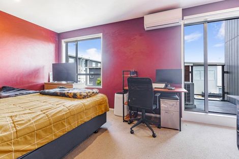 Photo of property in 2/160c Hobsonville Point Road, Hobsonville, Auckland, 0616