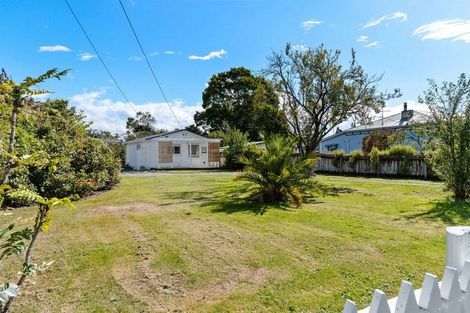 Photo of property in 27 Oxford Street, Lansdowne, Masterton, 5810
