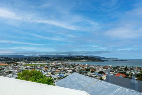 Photo of property in 12 Buckingham Street, Melrose, Wellington, 6023